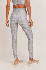 Load image into Gallery viewer, Silver Leopard Leggings
