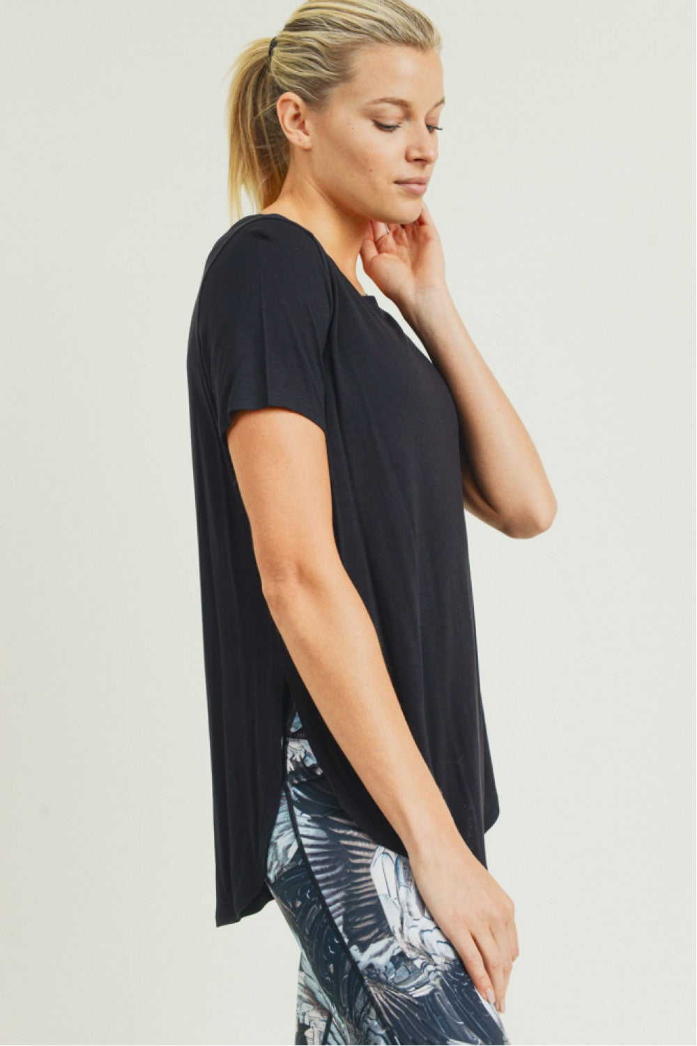 Short-Sleeve Tulip Top